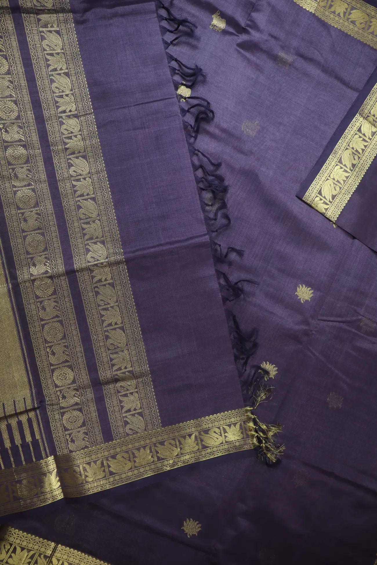 jamun-cow-lotus-kanchi-silk-cotton-saree-sc003188-d