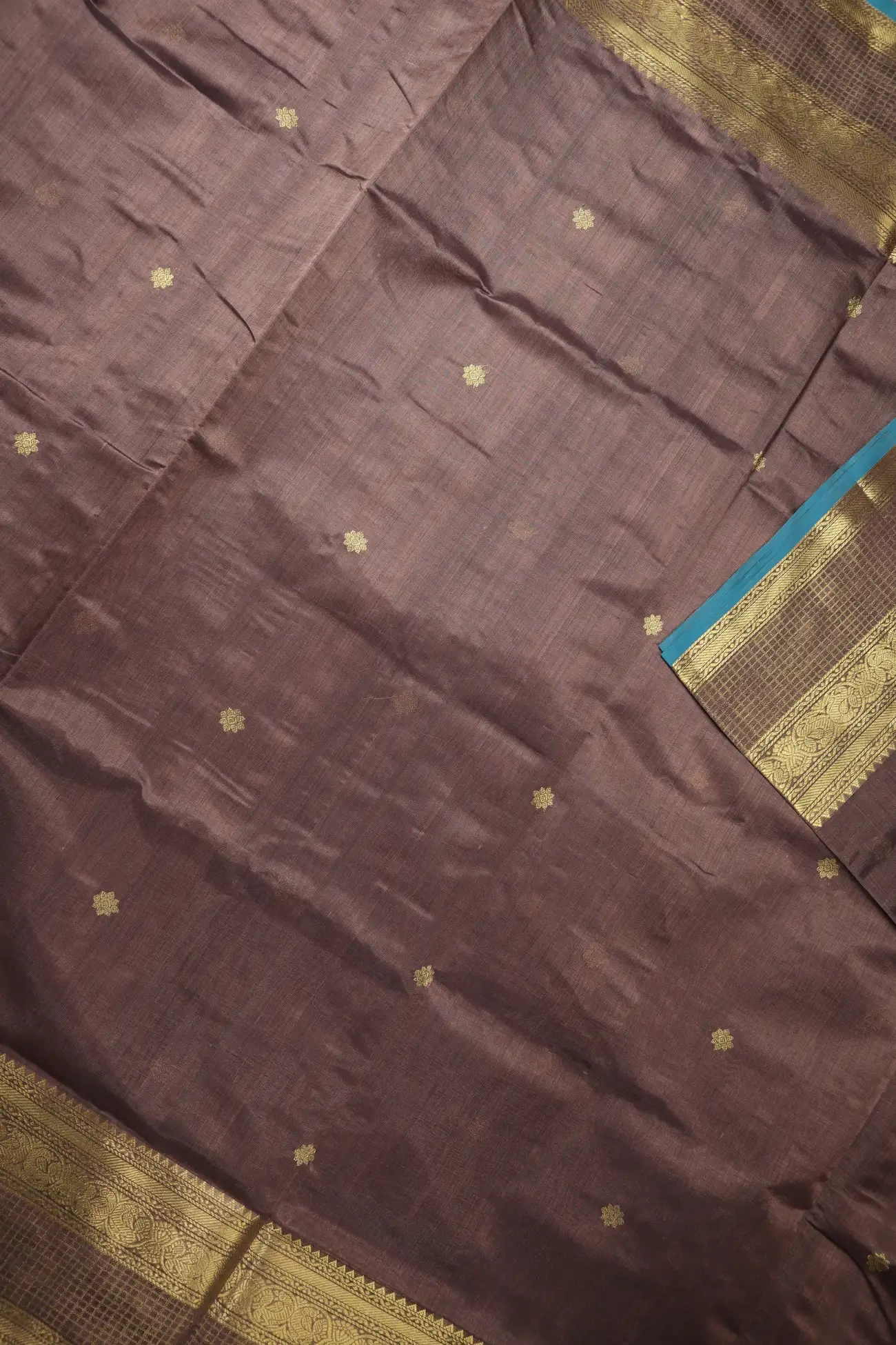 brown-kamalam-butta-peacock-kanchi-silk-cotton-saree-sc003234-c