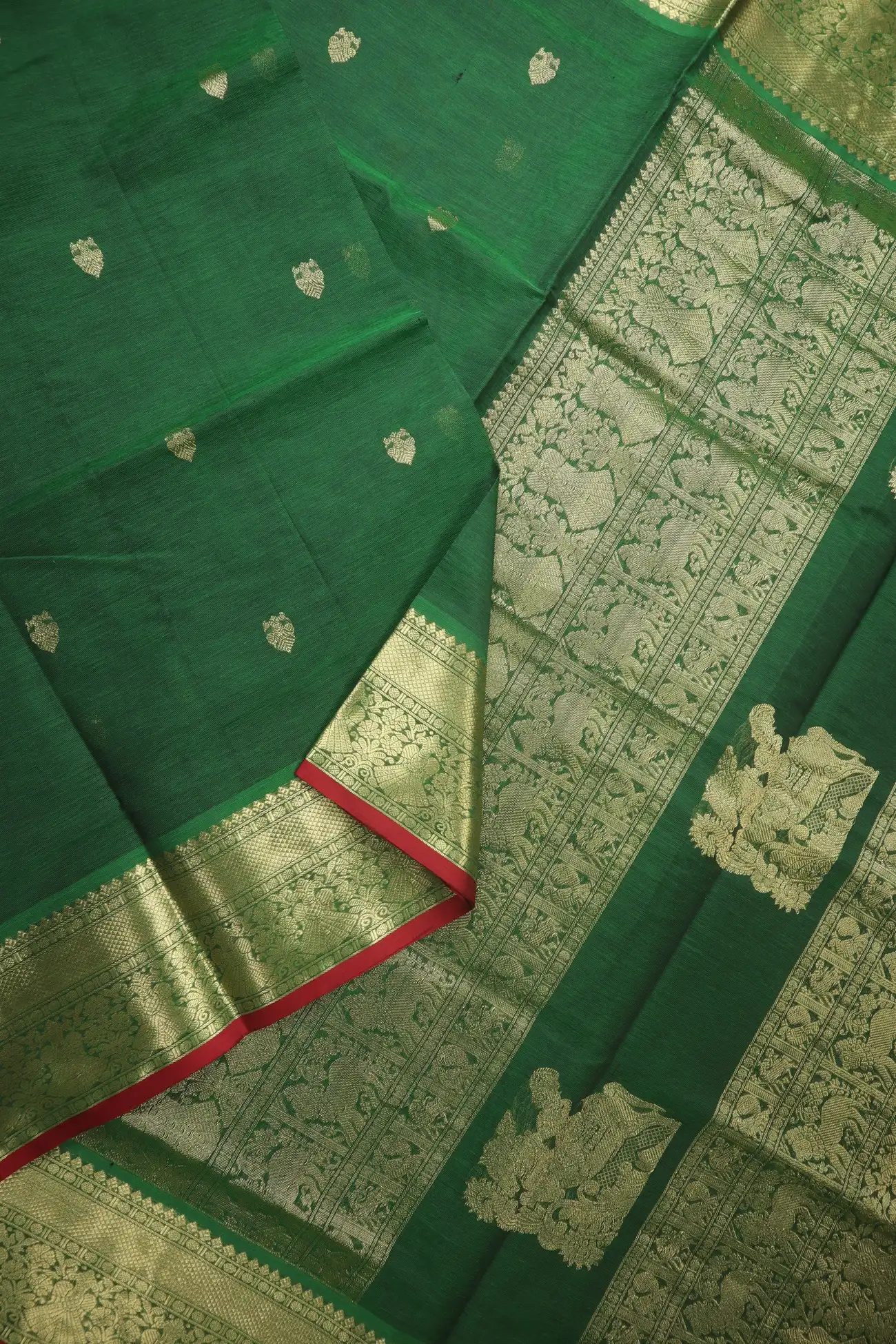 dark-green-iruthalai-pakshi-flower-ruthratcham-kanchi-silk-cotton-saree-sc003236-b