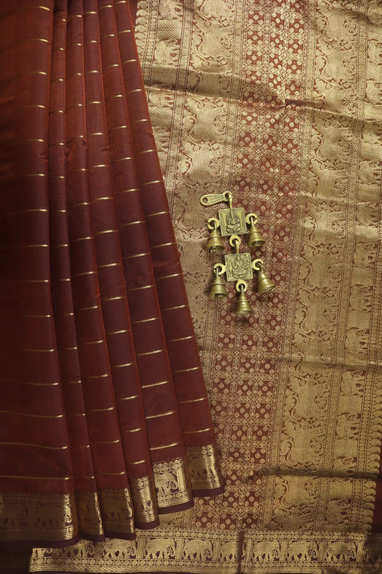 dark-maroon-elephant-veldhari-kanchi-silk-cotton-saree-sc003194-a