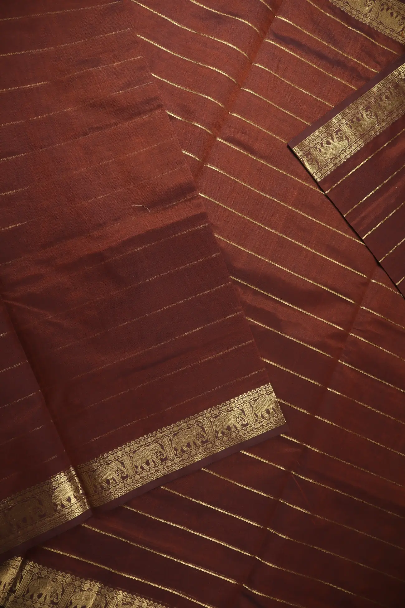 dark-maroon-elephant-veldhari-kanchi-silk-cotton-saree-sc003194-e