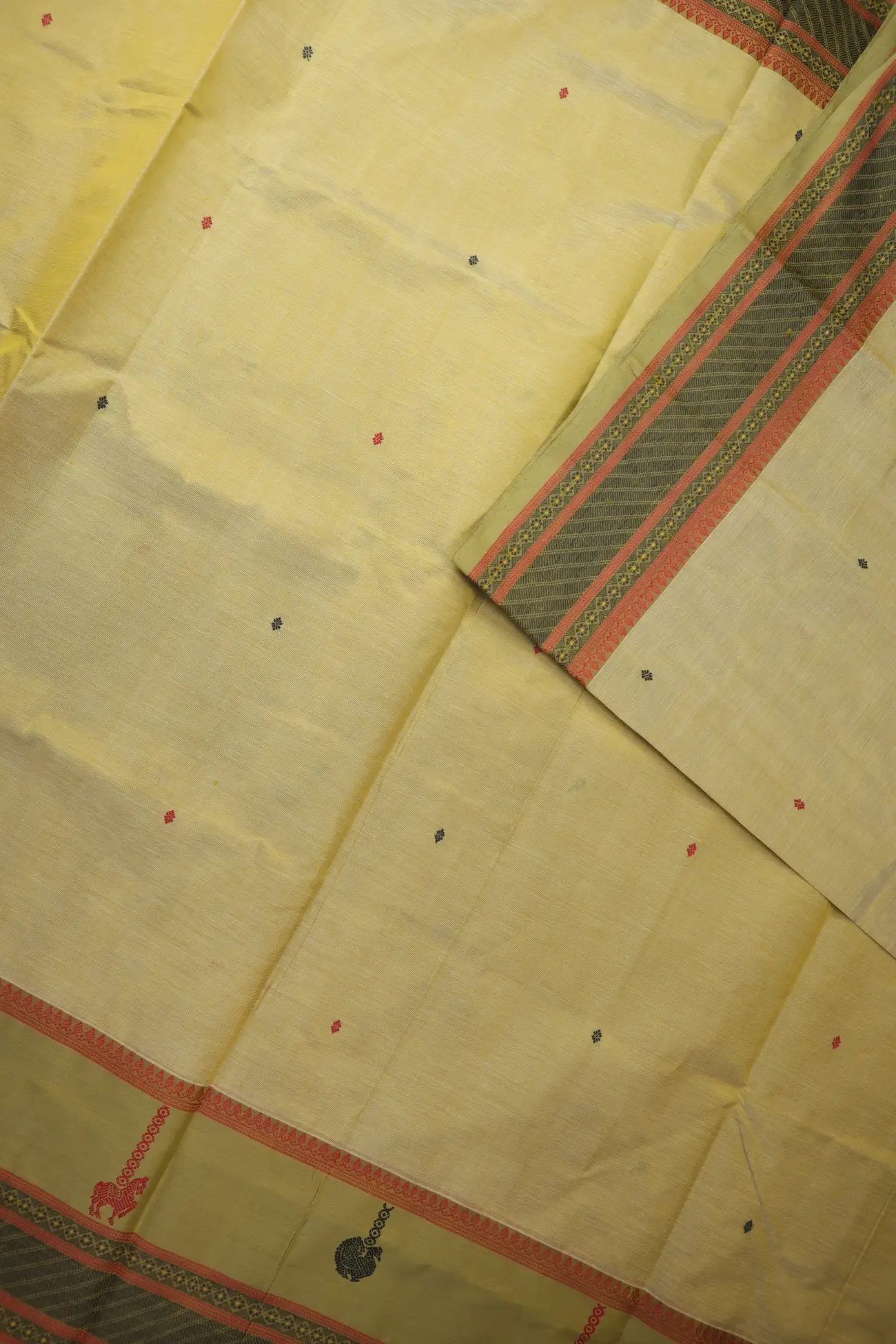wheat-peacock-elephant-kanchi-silk-cotton-saree-sc003232-c