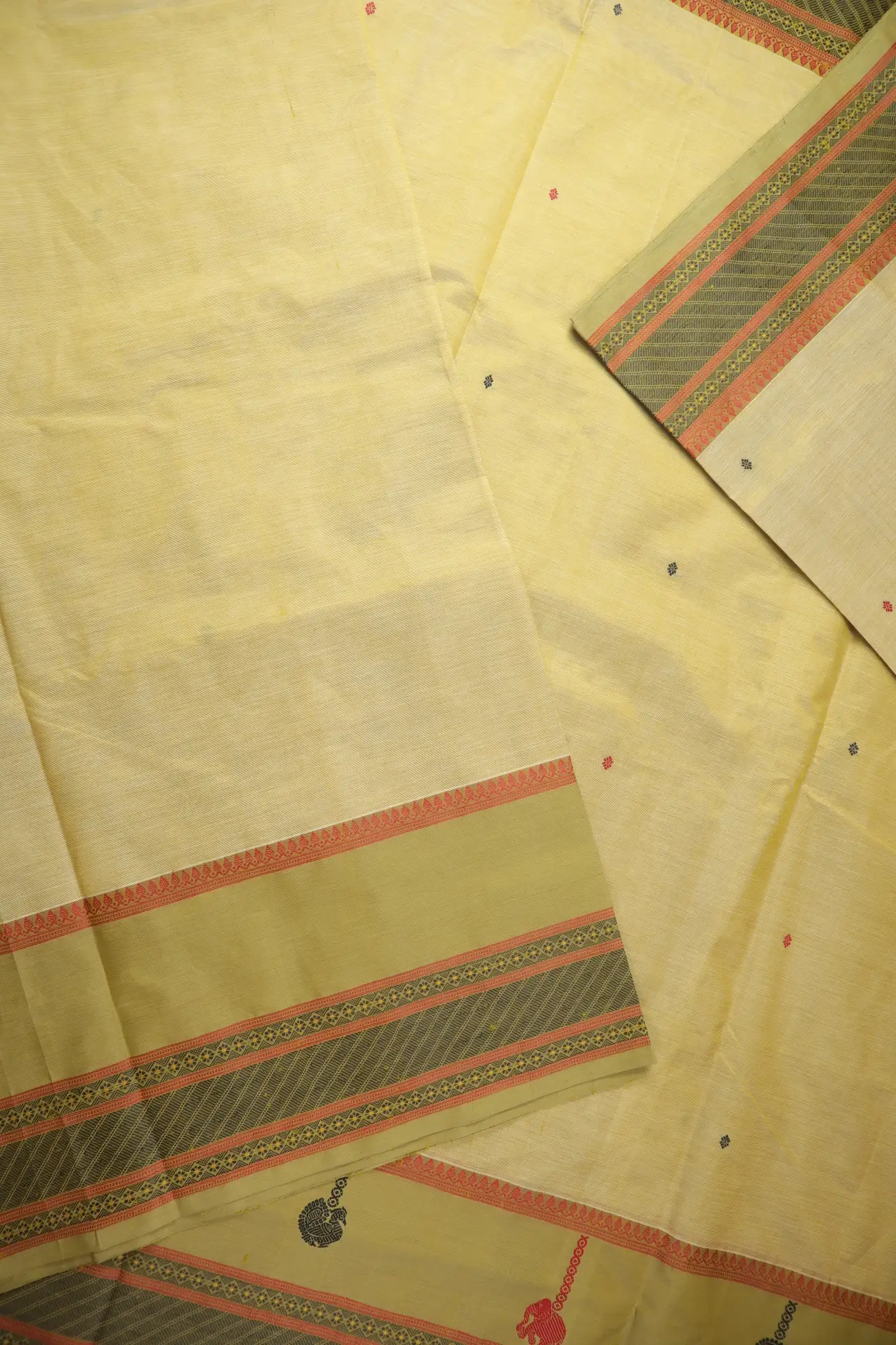 wheat-peacock-elephant-kanchi-silk-cotton-saree-sc003227-e