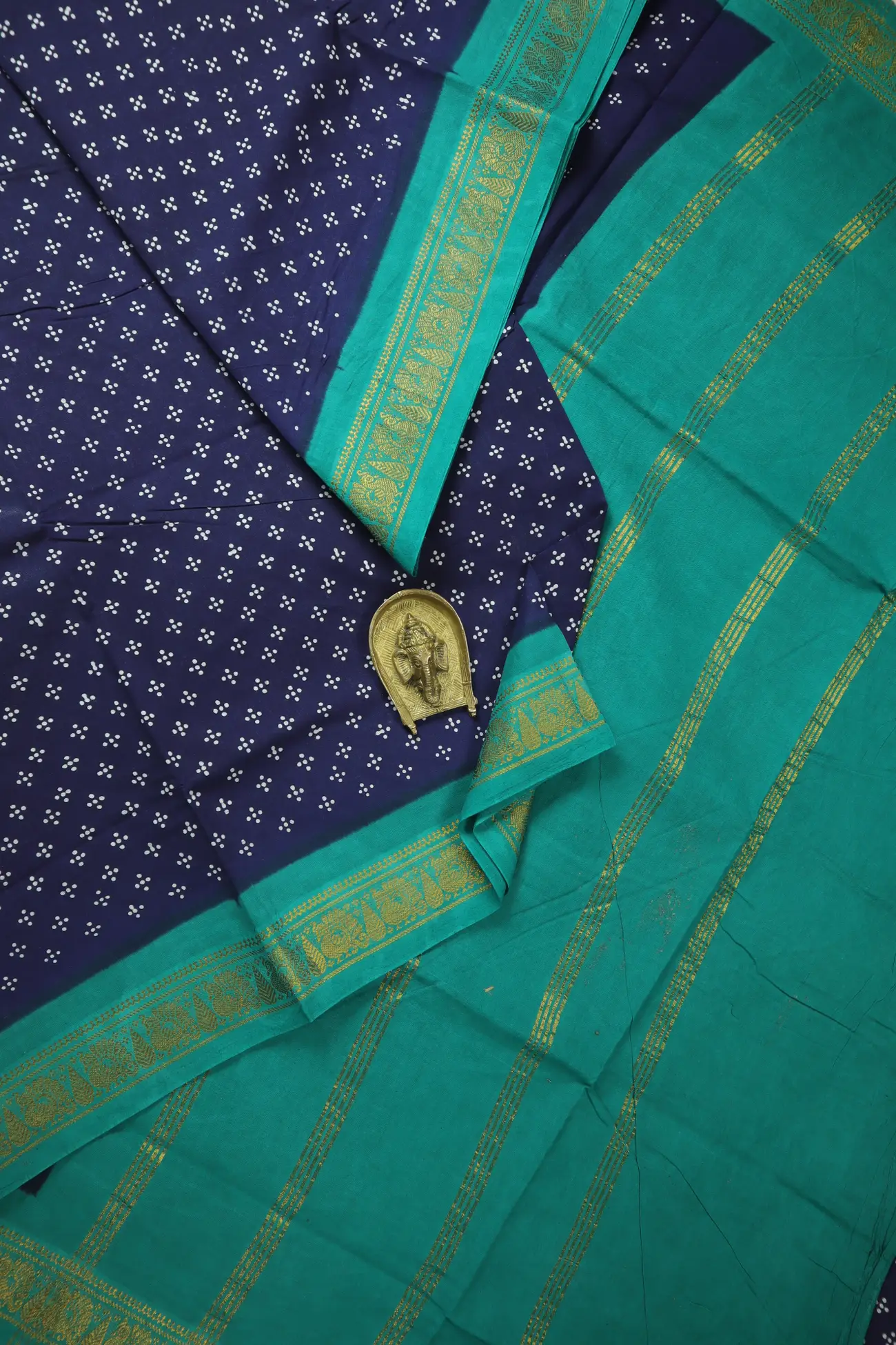 navy-peacock-madurai-sungudi-saree-ss006620-a