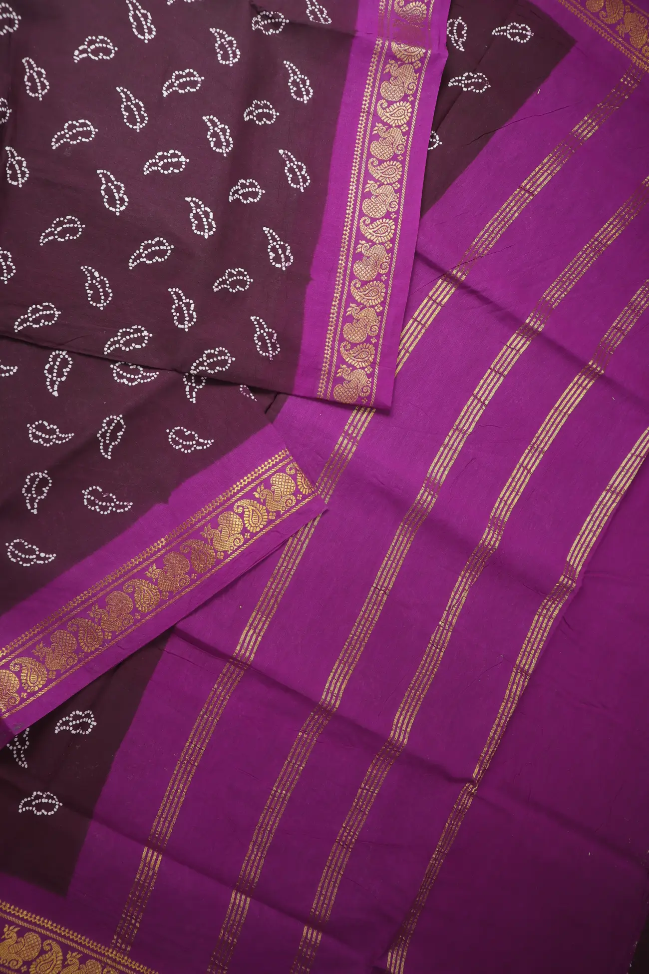 dark-magenta-peacock-mango-madurai-sungudi-saree-ss006679-b