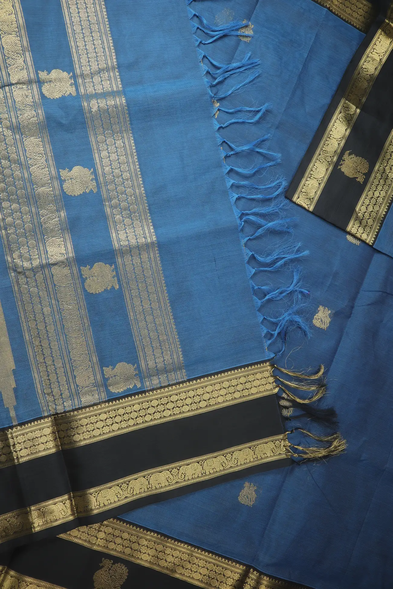 royal-blue-ruthratcham-peacock-elephant-rettai-pettu-kanchi-silk-cotton-saree-sc003242-d