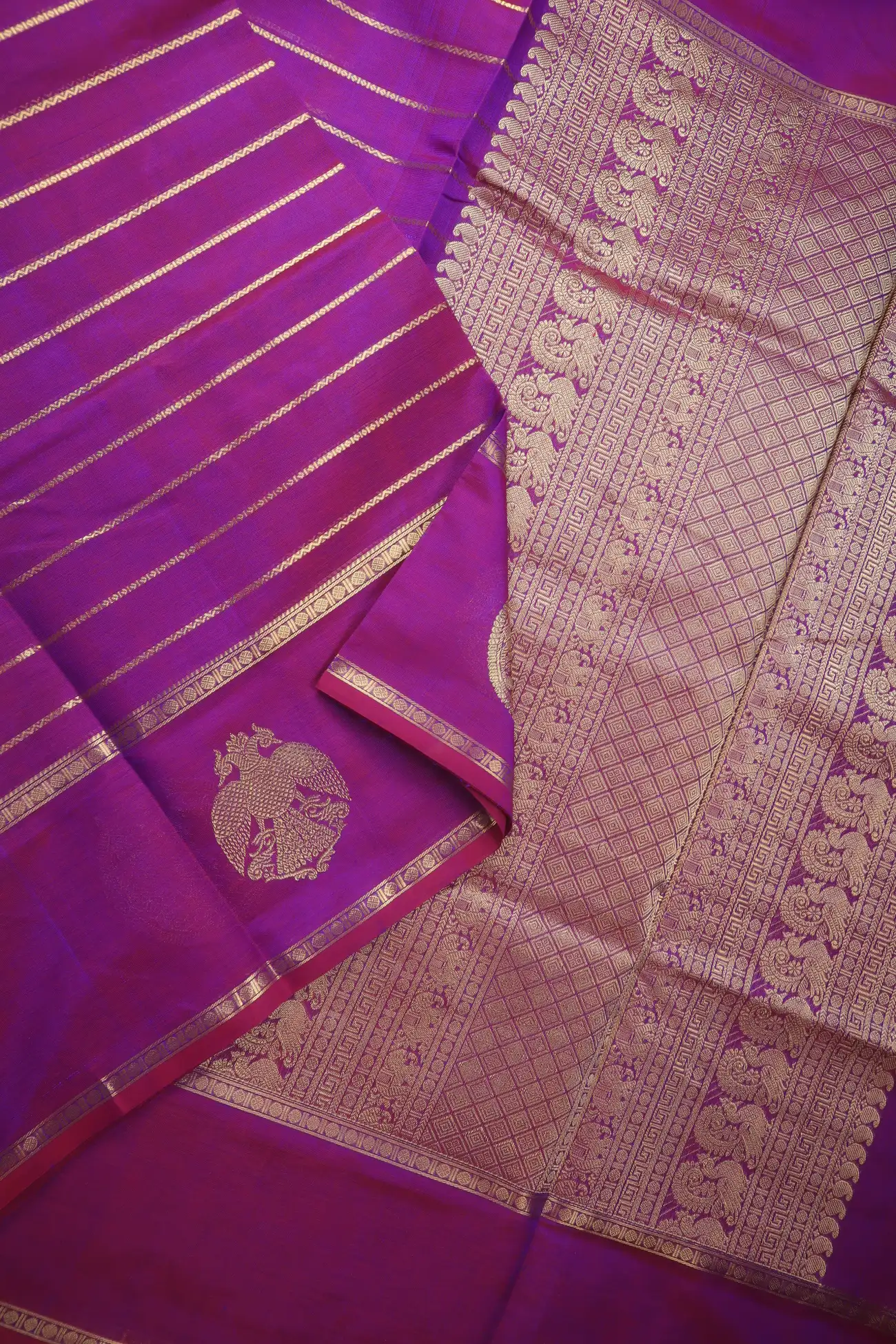 dark-magenta-veldhari-yazhi-rettai-pettu-kanchi-silk-cotton-saree-sc003240-b