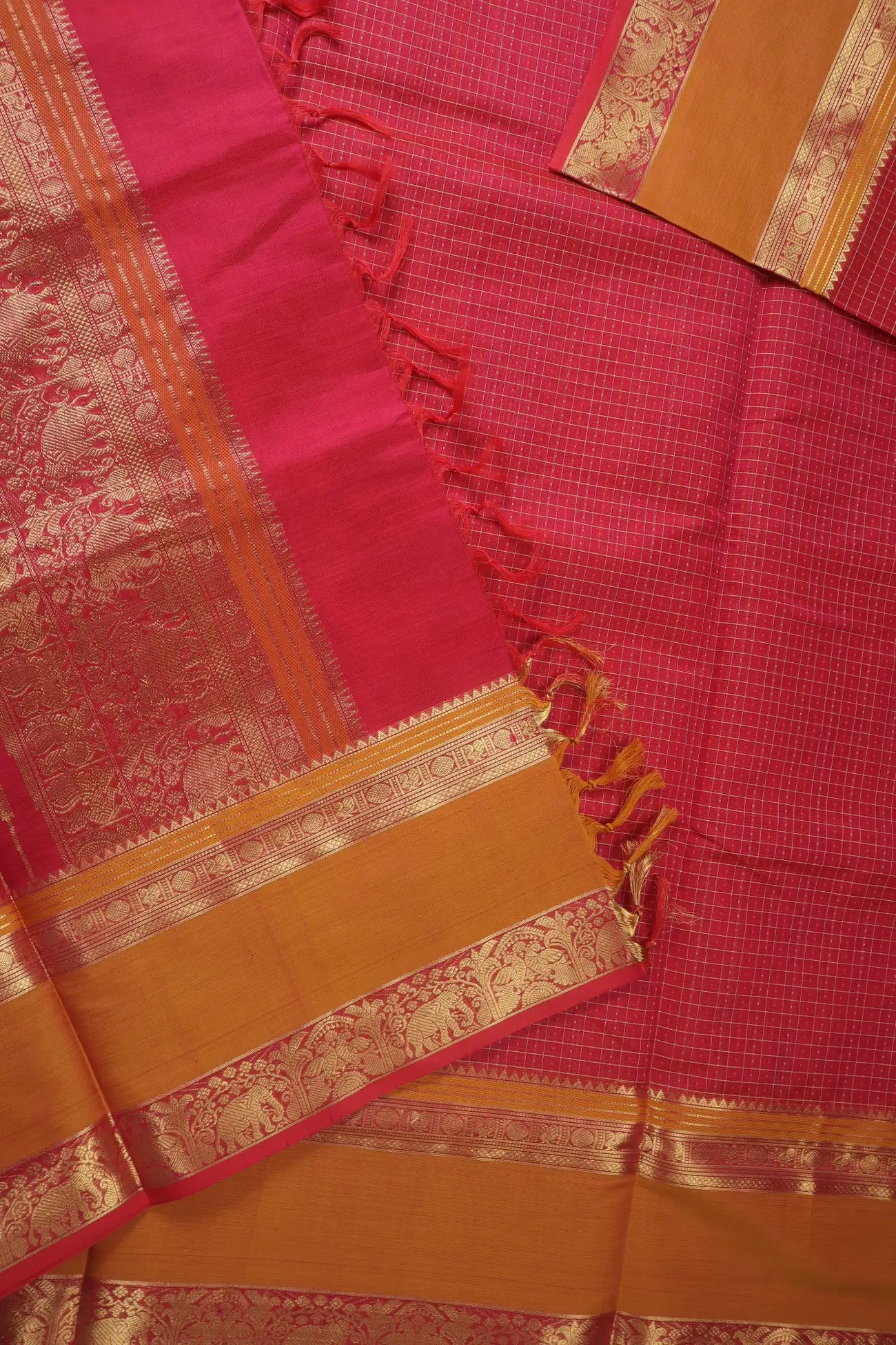 red-laksha-deepam-elephant-kanchi-silk-cotton-saree-sc003243-d