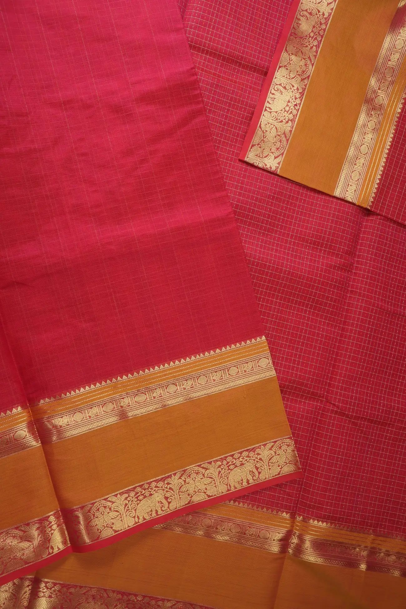 red-laksha-deepam-elephant-kanchi-silk-cotton-saree-sc003243-e