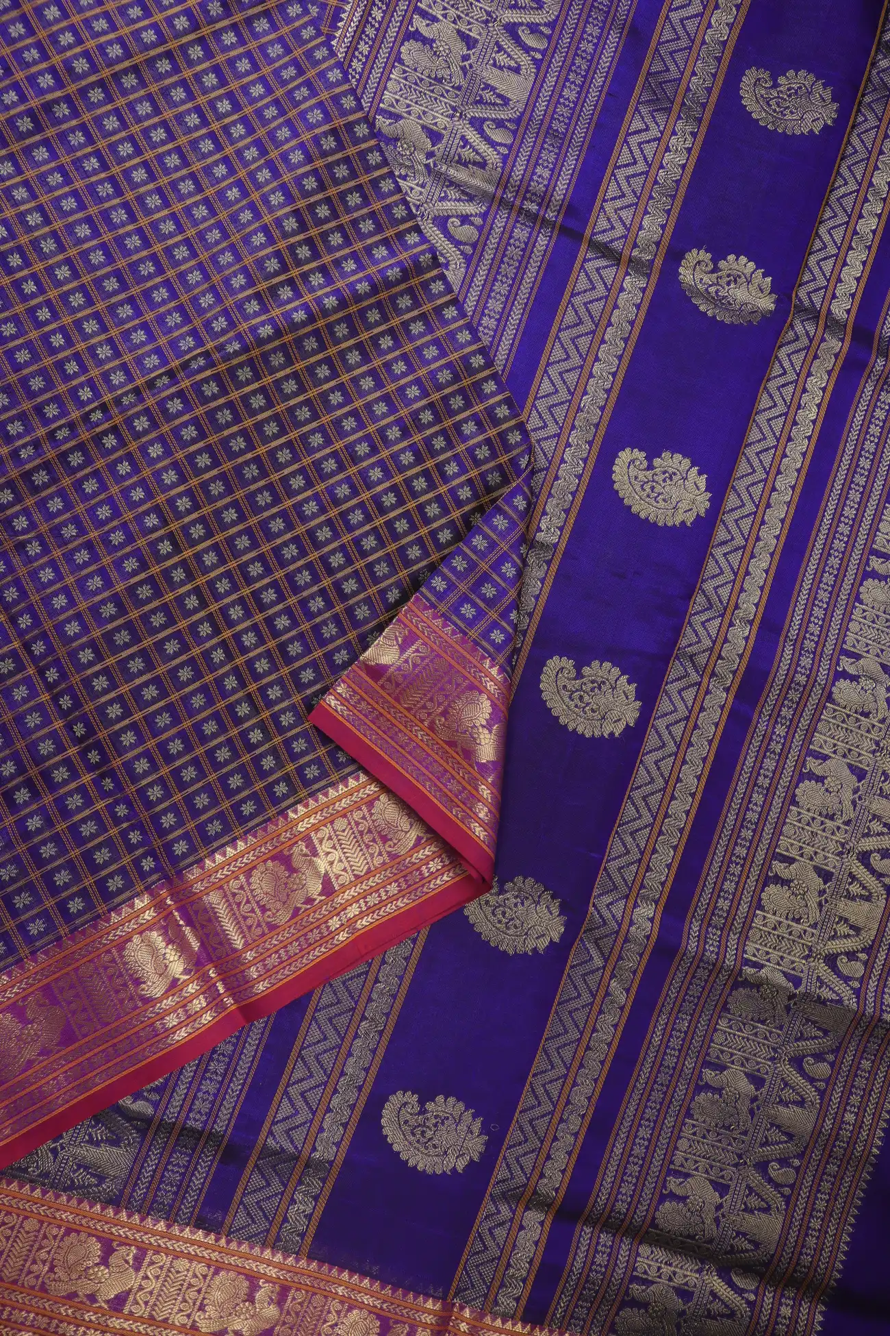 blue-twenty-thousand-butta-annapakshi-kanchi-silk-cotton-saree-sc003251-b