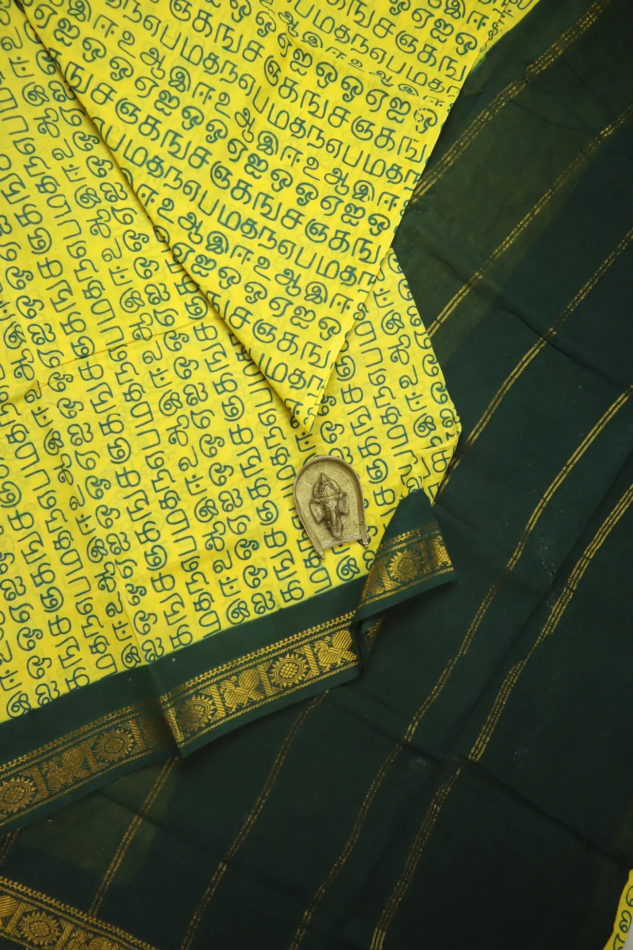 yellow-tamil-alphabets-madurai-sungudi-saree-ss006463-a