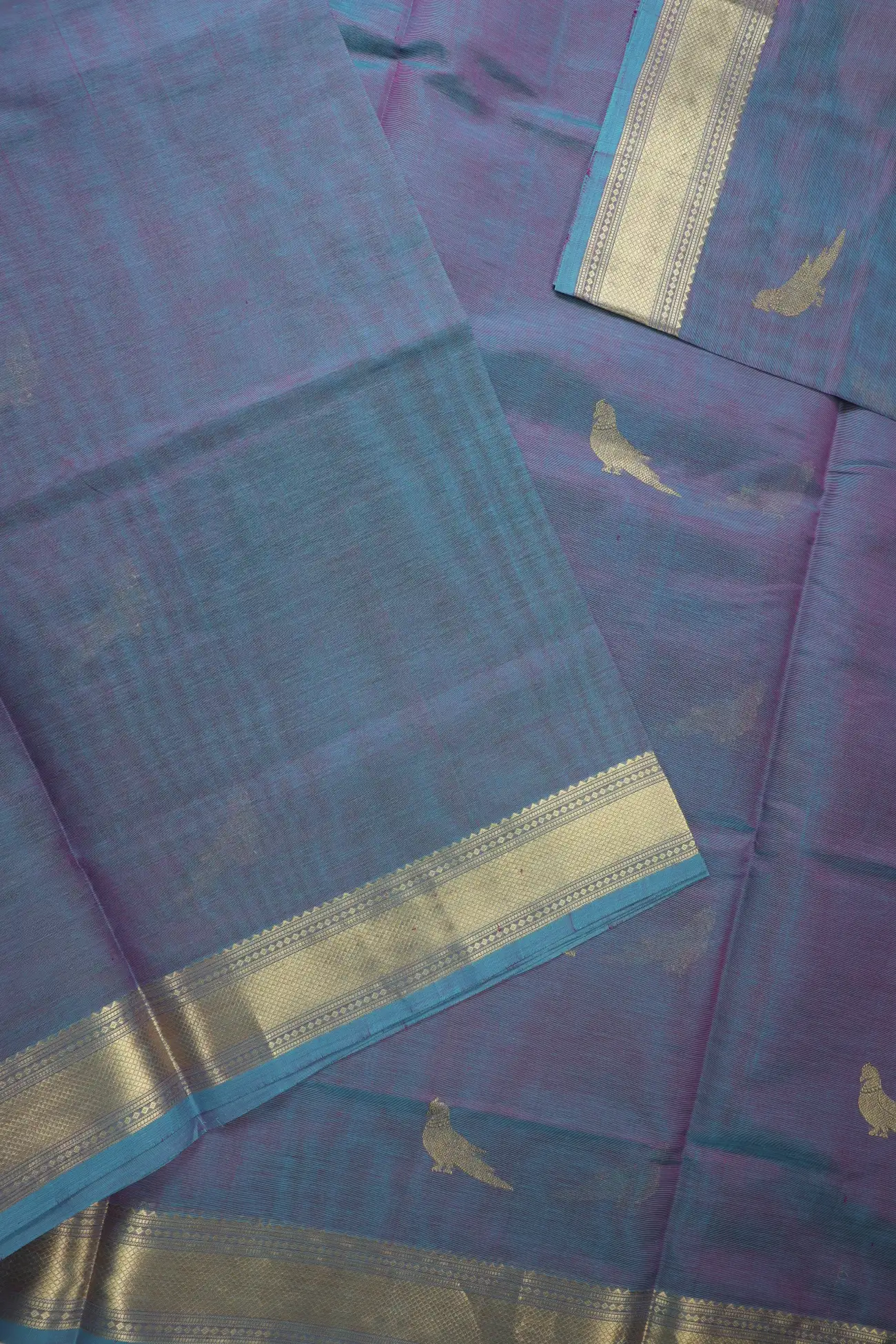 pale-turquoise-parrot-bavanji-border-kanchi-silk-cotton-saree-sc003198-e