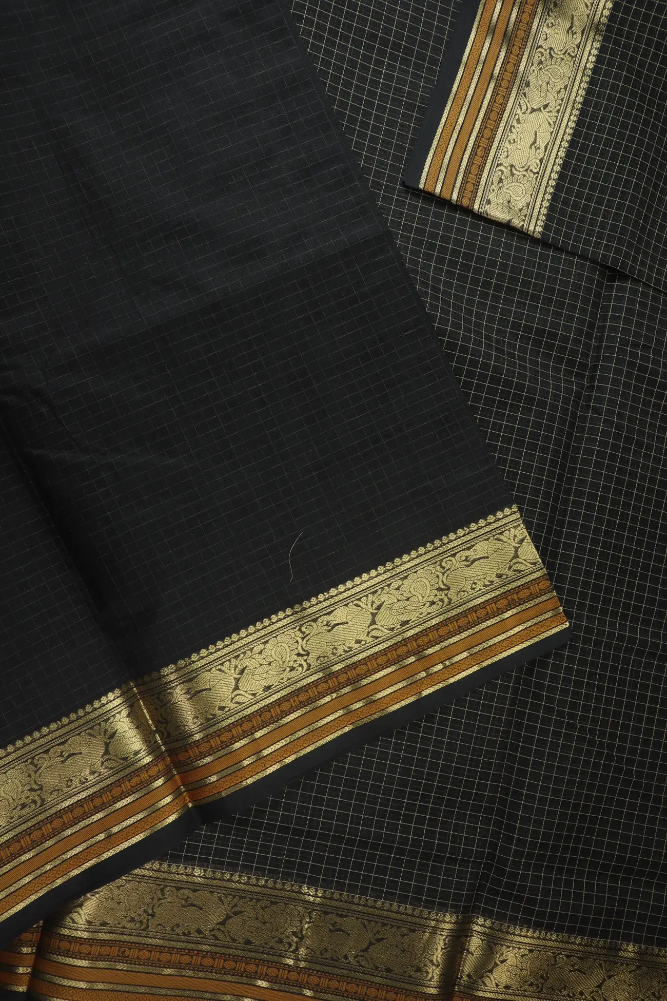 black-yazhi-peacock-kanchi-silk-cotton-saree-sc003199-e