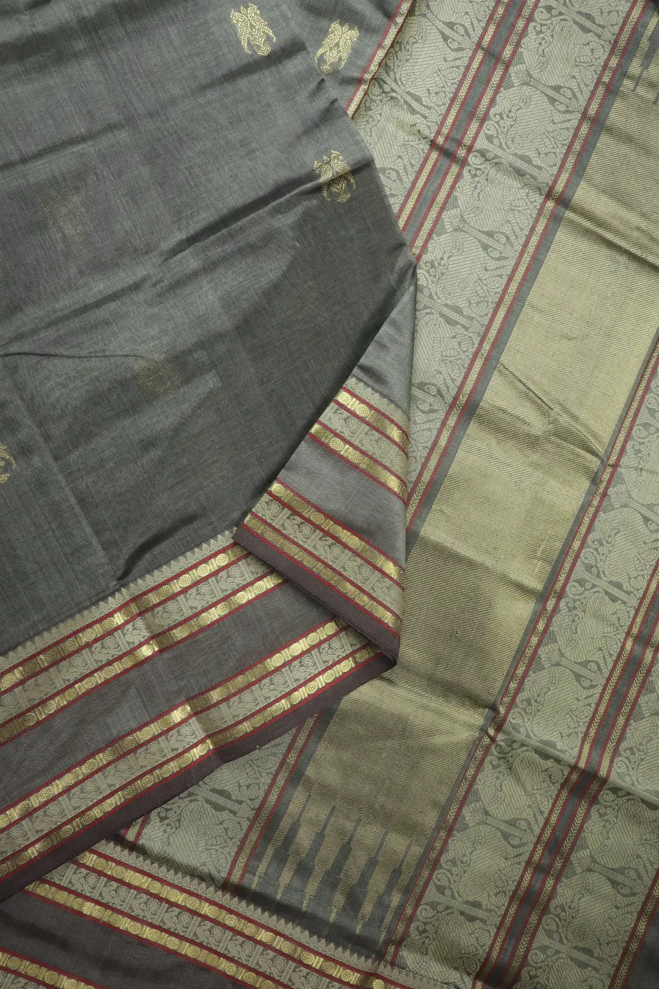 grey-rettai-pettu-parrot-kanchi-silk-cotton-saree-sc003179-b