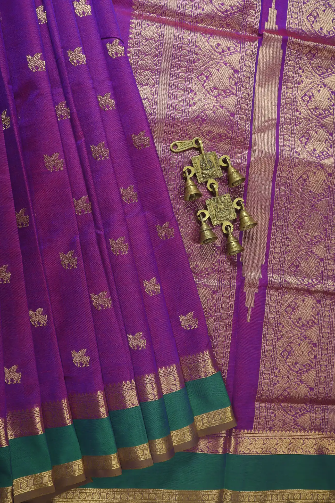 magenta-unicorn-peacock-rettai-pettu-ruthratcham-kanchi-silk-cotton-saree-sc003200-a