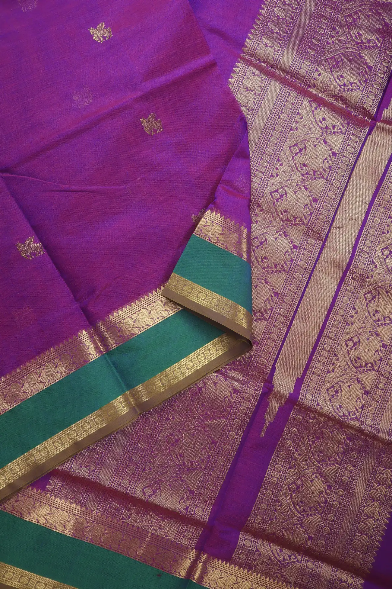 magenta-unicorn-peacock-rettai-pettu-ruthratcham-kanchi-silk-cotton-saree-sc003200-b