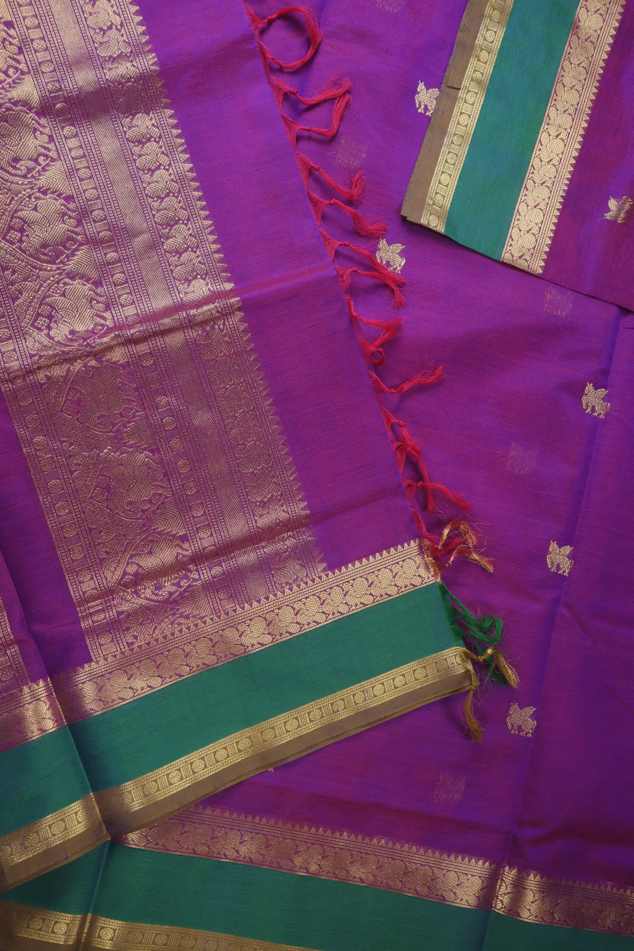 magenta-unicorn-peacock-rettai-pettu-ruthratcham-kanchi-silk-cotton-saree-sc003200-d