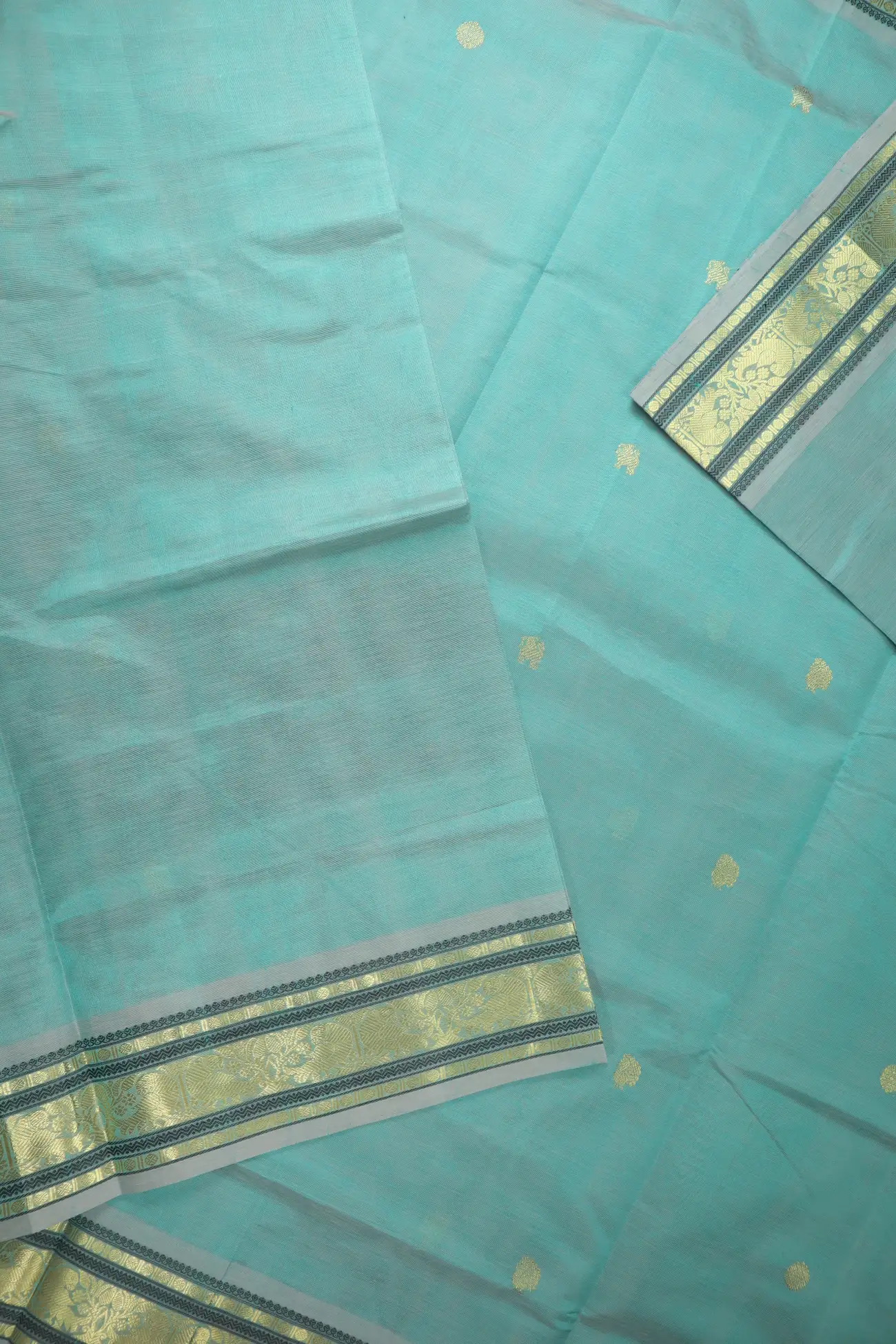 light-sky-blue-parrot-yazhi-kamalam-butta-kanchi-silk-cotton-saree-sc003220-e