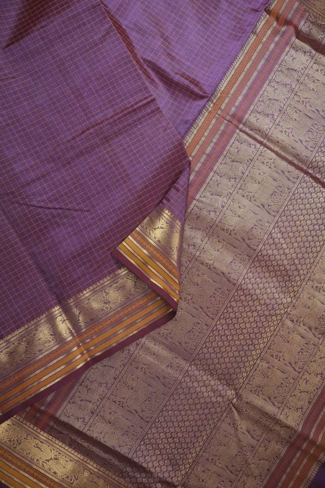 plum-yazhi-peacock-kanchi-silk-cotton-saree-sc003203-b