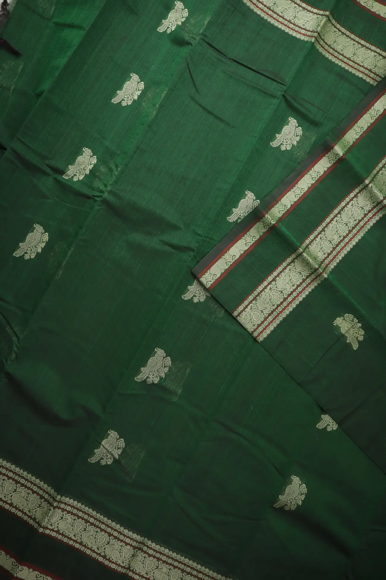 dark-green-peacock-parrot-ruthratcham-kanchi-cotton-saree-ek000020-c