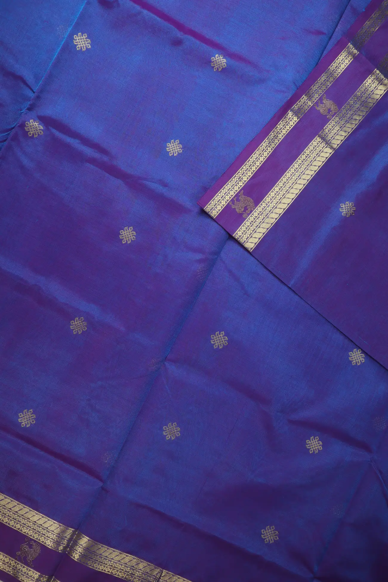 medium-purple-kolam-yazhi-rettai-pettu-kanchi-silk-cotton-saree-sc003208-c