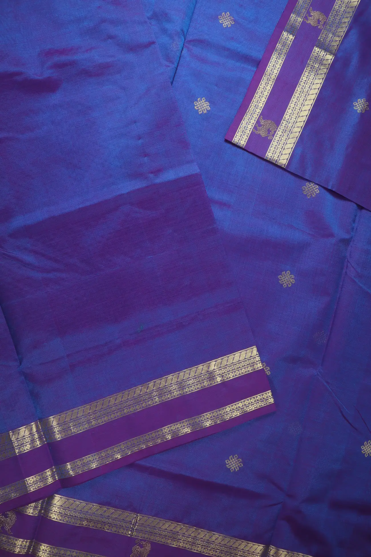 medium-purple-kolam-yazhi-rettai-pettu-kanchi-silk-cotton-saree-sc003208-e