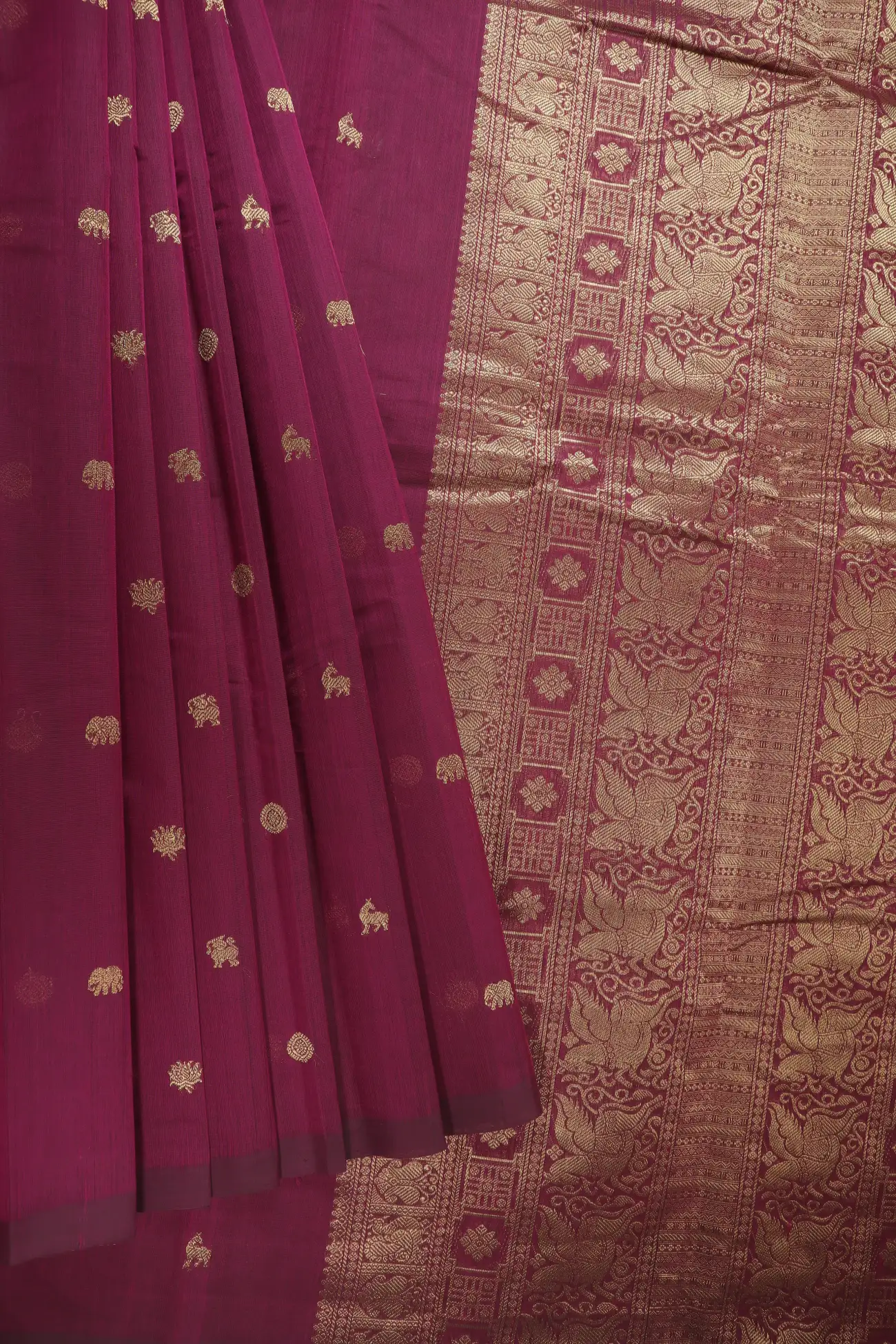 crimson-kamalam-butta-lotus-kanchi-cotton-saree-ek000010-a