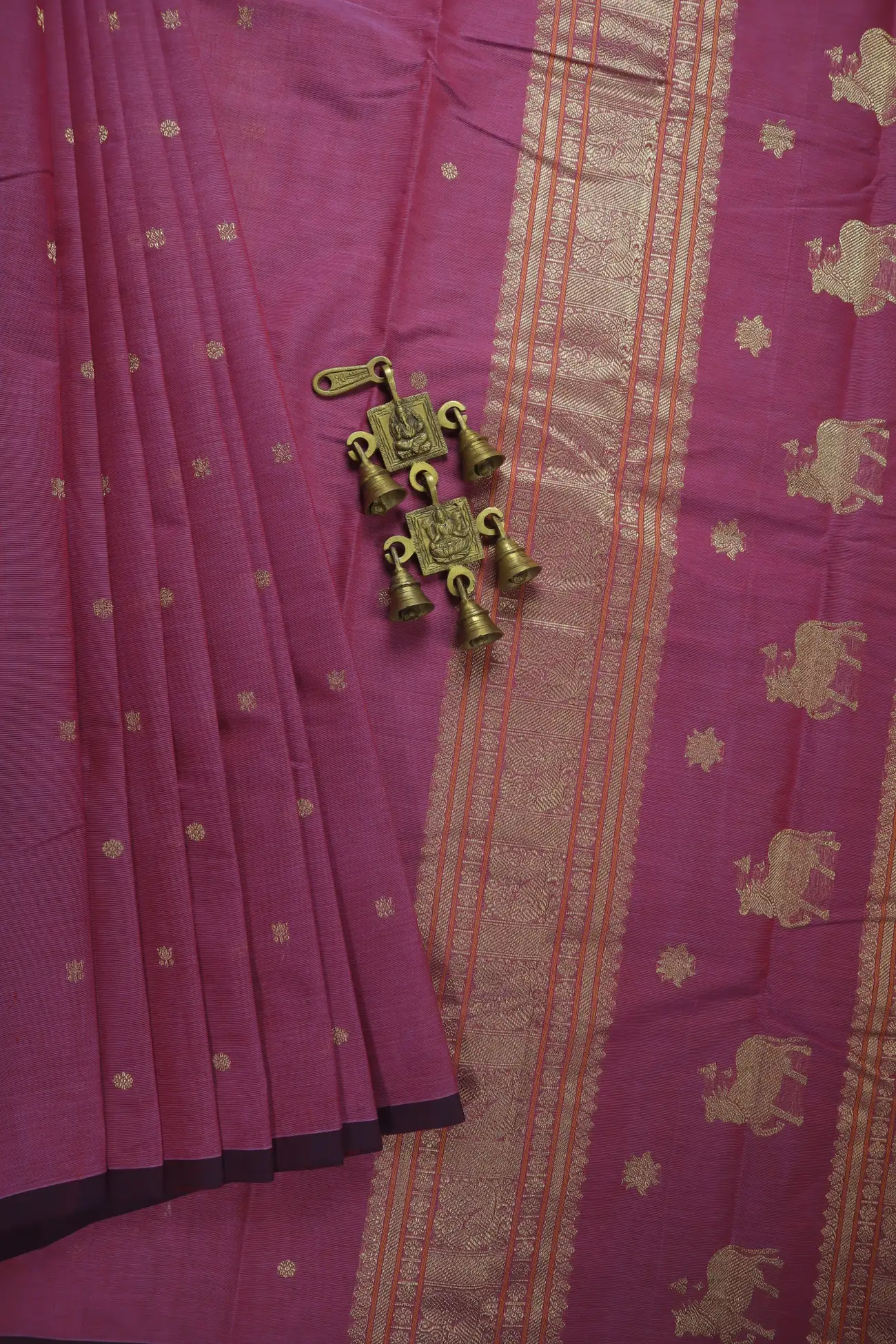 pink-kamalam-butta-cow-peacock-ruthratcham-kanchi-cotton-saree-ek000005-a