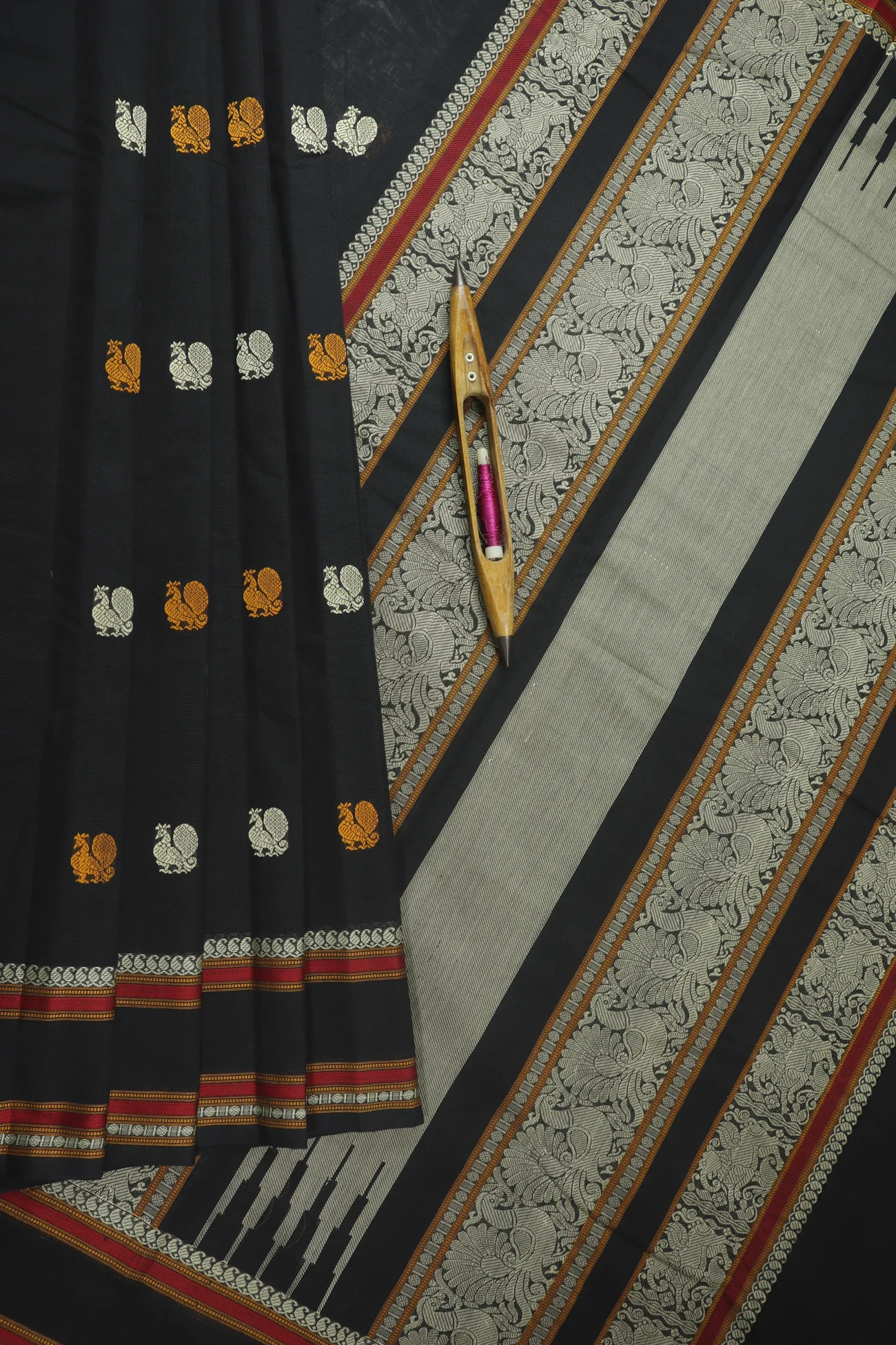 navy-mango-ruthratcham-rettai-pettu-kanchi-cotton-saree-ek000028-a