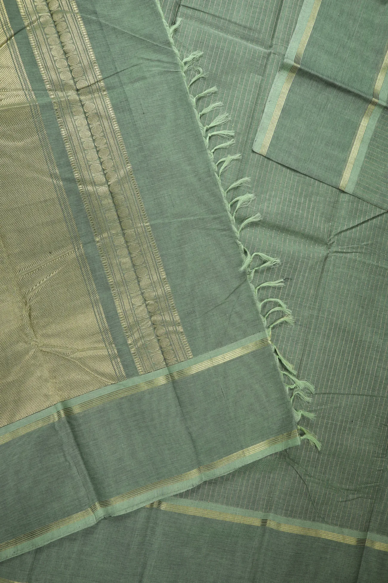 pista-green-vertical-stripes-kanchi-cotton-saree-ek000021-d