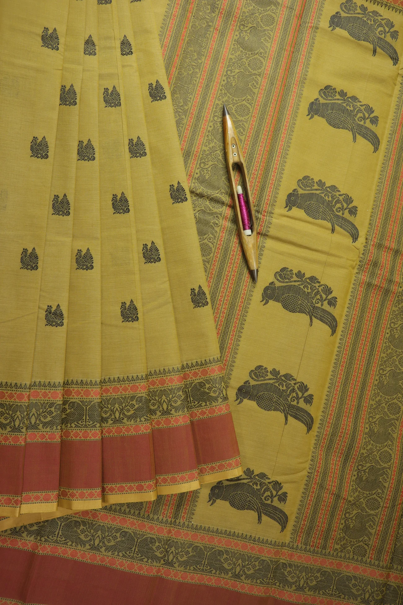 wheat-parrot-annapakshi-leaf-kanchi-cotton-saree-ek000024-a
