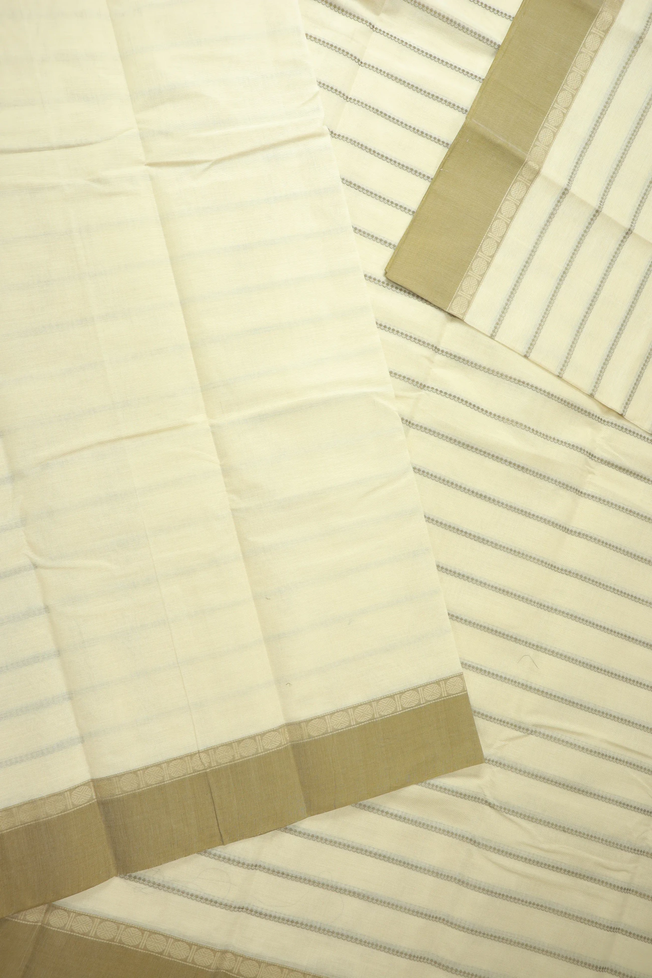 off-white-ruthratcham-veldhari-kanchi-cotton-saree-ek000030-e