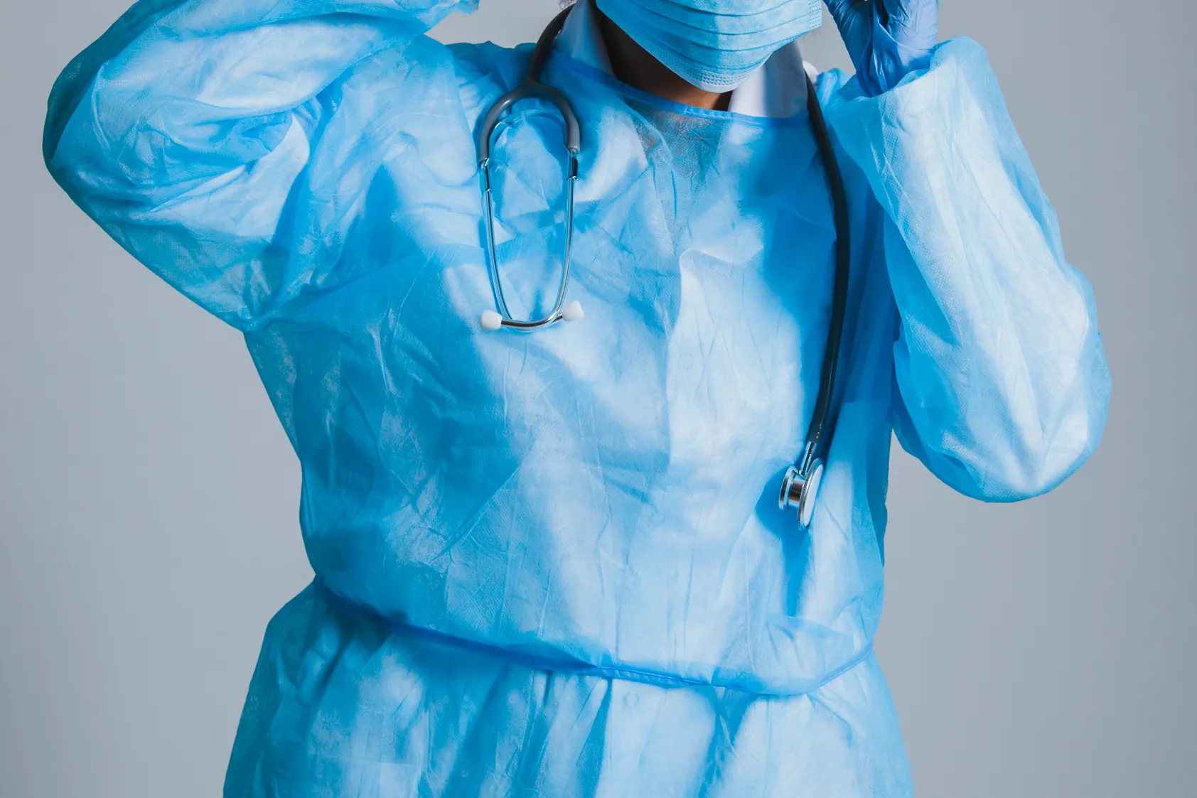 Innovative and Sustainable OT Dresses for Clinical Applications