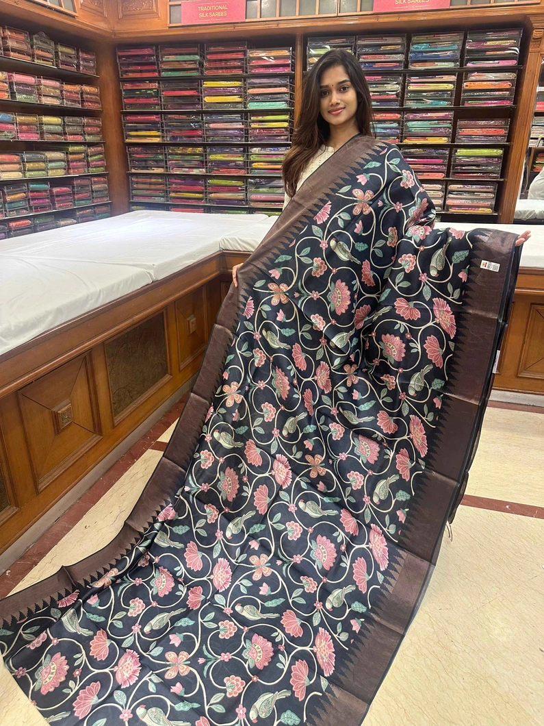 pure-tussar-silk-saree-in-black-with-pichwai-print-sw00000290-a