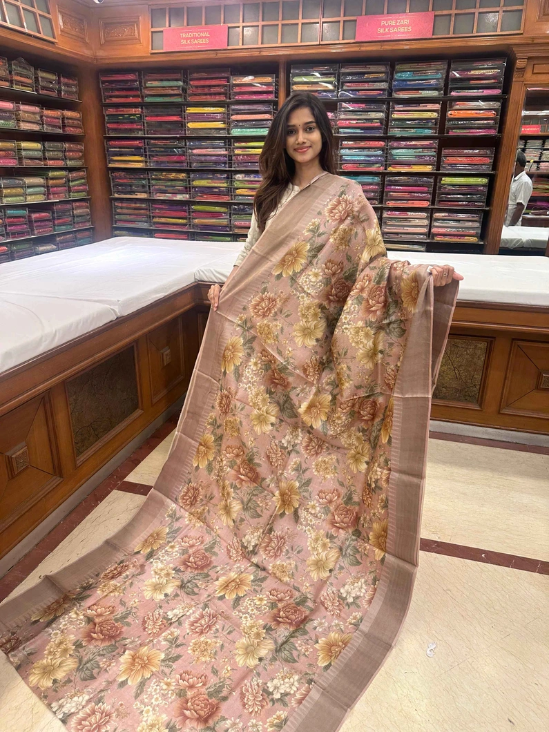 pure-tussar-silk-saree-in-cream-with-floral-prints-sw00000292-a