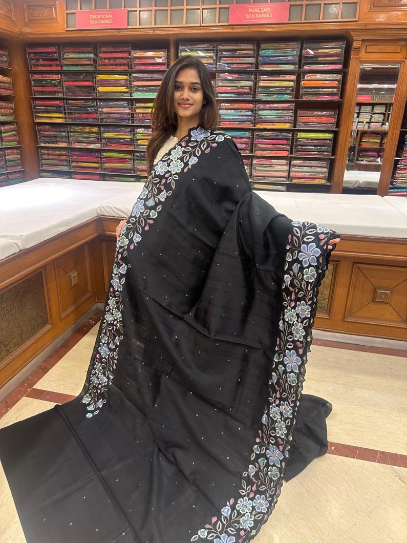 classic-black-semi-tussar-saree-with-floral-embroidered-border-sw00000318-a