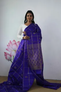 lightweight-silk-saree-in-royal-blue-self-design-sw00000352-b