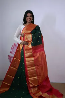 pure-zari-silk-saree-in-bottle-green-with-red-big-border-sw00000309-b