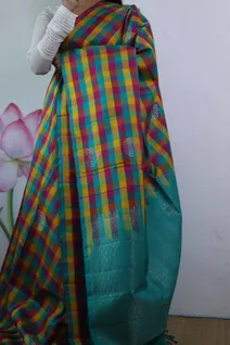 lightweight-silk-saree-with-multi-colour-checks-and-green-pallu-sw00000370-c