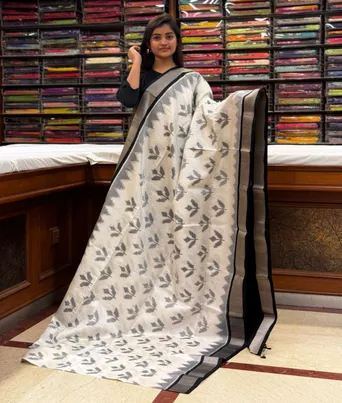 white-black-poochampally-lightweight-silk-saree-sw00000418-a