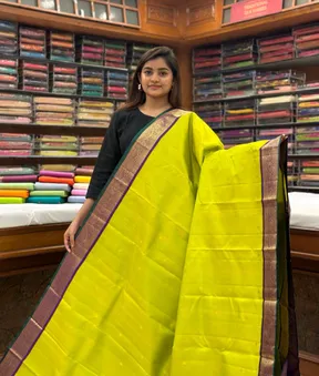 parrot-green-and-purple-pure-zari-kanchi-silk-saree-sw00000439-a