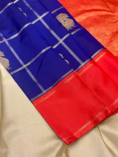 ms-blue-and-chilli-red-pure-zari-kanchi-silk-saree-with-golden-boxes-and-peacock-motifs-sw00000454-b