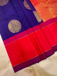 ms-blue-and-chilli-red-pure-zari-kanchi-silk-saree-with-peacock-motifs-sw00000457-b