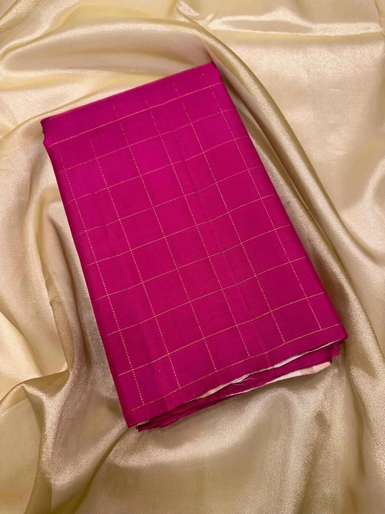 cream-and-magenta-pure-zari-kanchi-silk-saree-with-checks-pattern-sw00000477-a