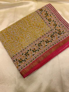 block-print-cotton-saree-in-cream-with-mustard-floral-print-maroon-border-with-dual-blouse-sw00000502-a