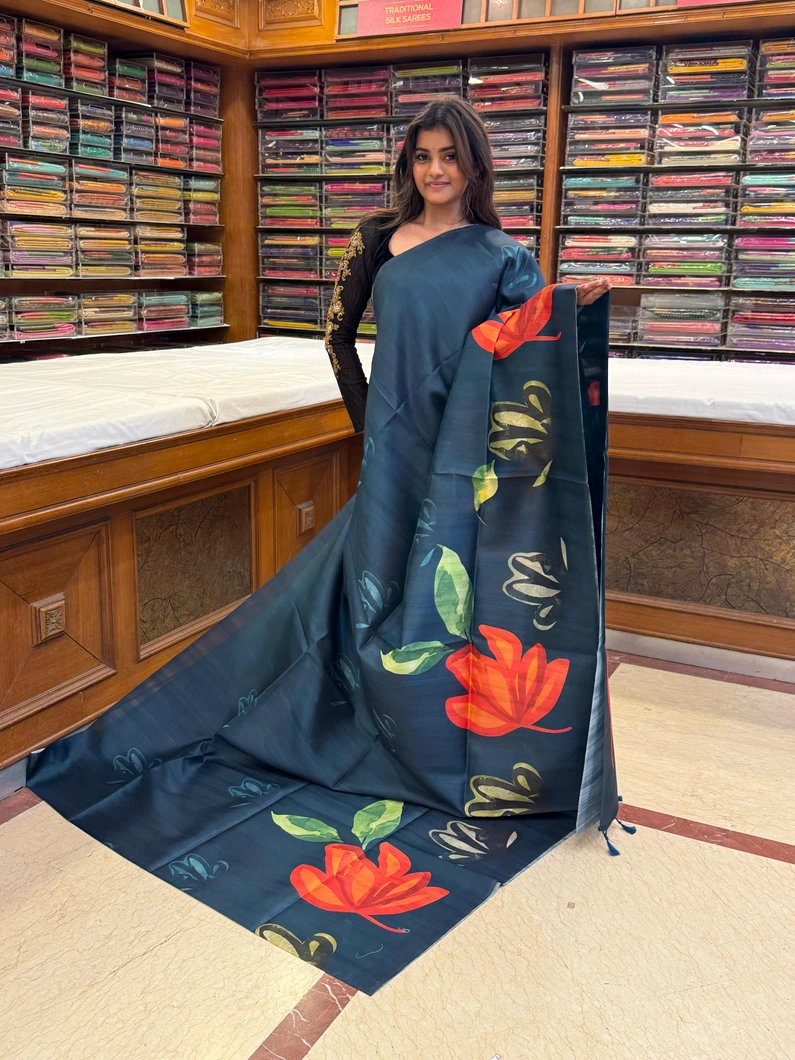 semi-tussar-teal-blue-saree-with-bold-floral-print-sw00000543-a