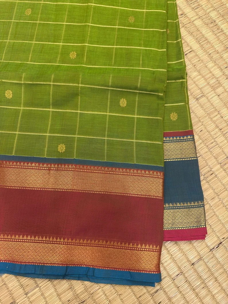 cotton-saree-in-leaf-green-with-ganga-jamuna-border-sw000608-a