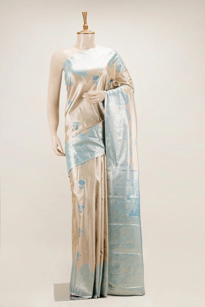 ivory-fusion-silk-saree-with-sky-blue-zari-woven-floral-motifs-and-rich-pallu-sw00000744-a