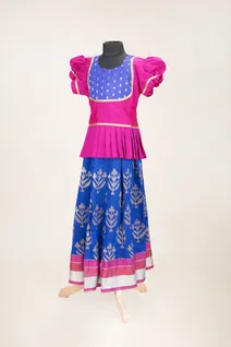 royal-blue-pink-kids-pattu-pavadai-set-with-zari-floral-design-skp00000899-a