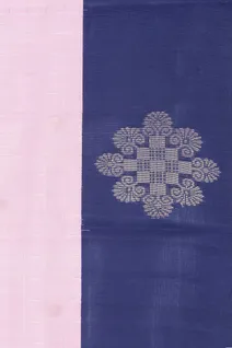 semi-silk-cotton-saree-in-baby-pink-with-navy-blue-border-sw000001036-d